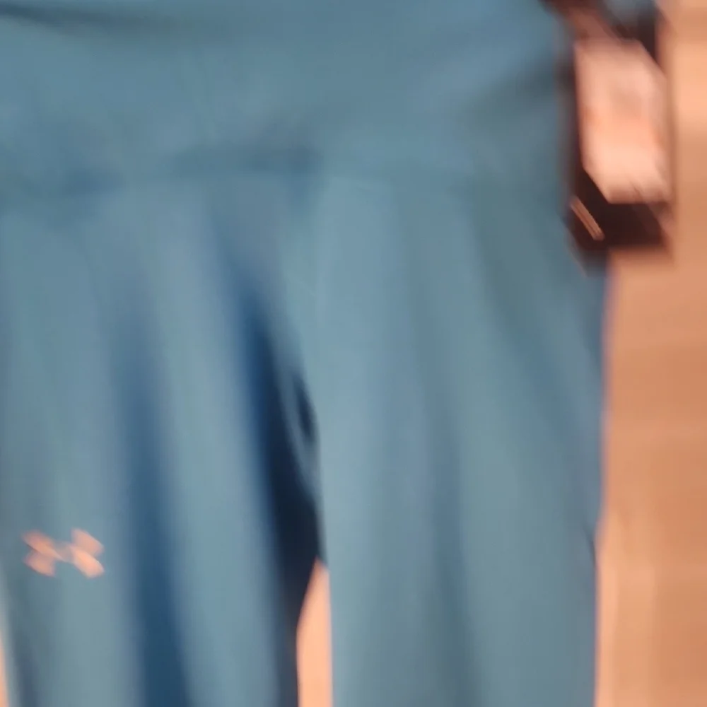 Under Armour Light Blue Compression Leggings Size S